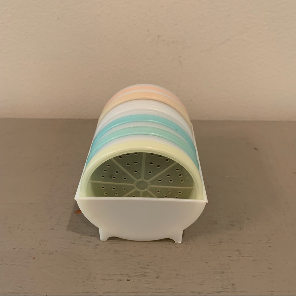 VTG Set Of Tupperware Wagon Wheel Coasters